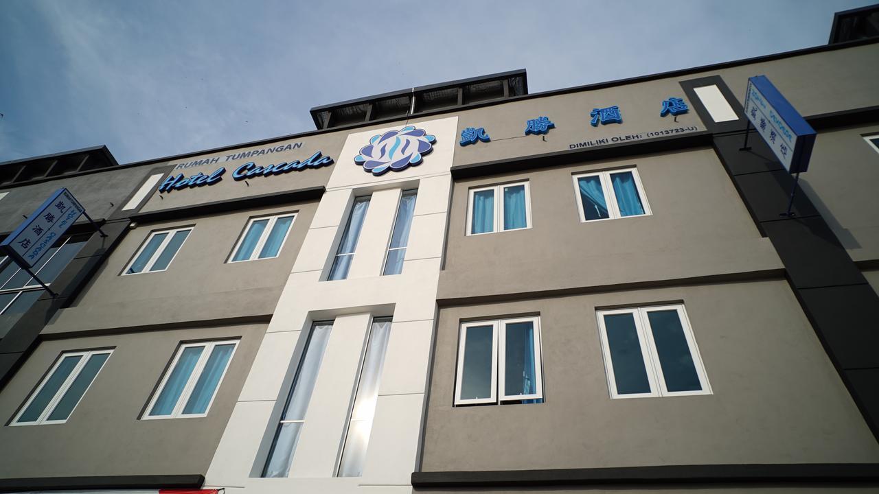 Hotel Cascada Kota Tinggi Exteriör bild